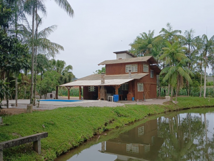 Conheça RECANTO RODA D ÁGUA